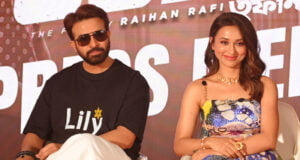 কলকাতায় শাকিবের তুফান, প্রসঞ্জিত, দেব ও সভাশ্রীলা তাকে অভিনন্দন জানিয়েছেন।