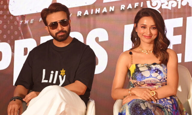 1720193550-454b1a771ce8d8d7e0f4ce9ecc95c363