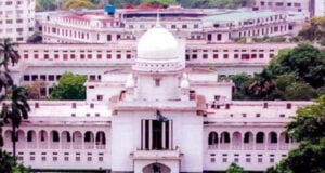 ২১ আগস্ট গ্রেনেড হামলা মামলার শুনানি ১৩ আগস্ট পর্যন্ত স্থগিত করেছে সুপ্রিম কোর্ট।