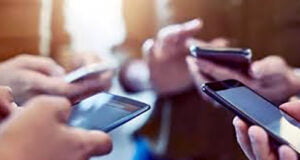 বিকেলে মোবাইল ইন্টারনেট চালু হচ্ছে