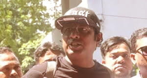 ডিবির দাবি, মারজুক রাসেলের পেজে সরকারবিরোধী পোস্ট রয়েছে