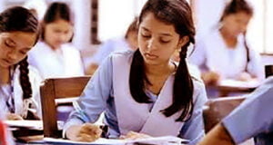 এইচএসসি পরীক্ষা স্থগিত করা হয়েছে ১০ আগস্ট পর্যন্ত