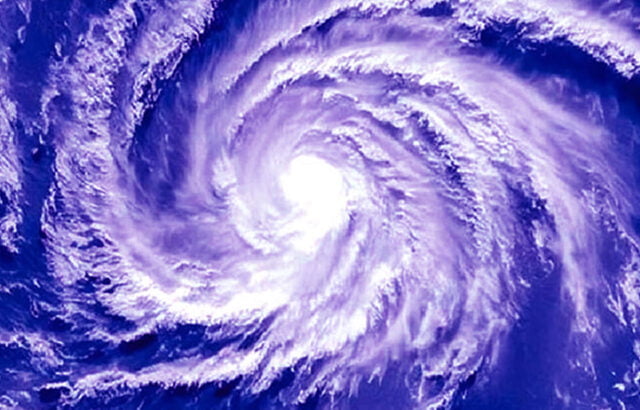 ঝড়ের আশঙ্কা