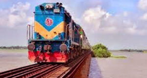 আজ থেকে আবার ট্রেন চলাচল বন্ধ থাকবে।