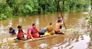 এ পর্যন্ত বন্যায় ১৩ জনের মৃত্যু হয়েছে