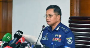 কোটা সংস্কার আন্দোলনে পুলিশ ও র্যাব ৪২ কর্মকর্তা ও সদস্য নিহত হন।