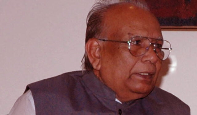 স্য রমেশ চন্দ্র সেনকে