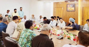 শাটডাউন কর্মসূচি স্থগিত করেছেন চিকিৎসকরা।