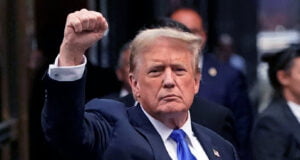 আমাকে ভোট না দিলে ধ্বংস হয়ে যাবে ইসরাইল : ট্রাম্প