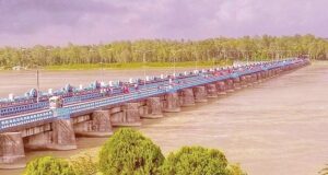 তিস্তা নদীর চেহারা ক্রমশ ভয়ঙ্কর হয়ে উঠছে