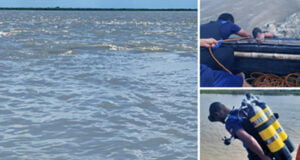 পদ্মায় নৌকা ডুবে, চার শ্রমিক নিখোঁজ