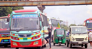 শিক্ষার্থীদের জন্য সপ্তাহে ৭ দিন বাস ভাড়া অর্ধেক