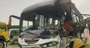 বঙ্গবন্ধু সেতুতে বাসের সঙ্গে ট্রাকের ধাক্কায় তিনজন নিহত