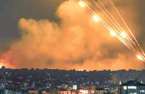 ইসরাইল ইরানে “নির্দিষ্ট লক্ষ্যবস্তুতে” আক্রমণ করেছে