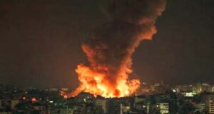 গাজার মসজিদে ইসরায়েলি বিমান হামলায় ১৮ জন নিহত