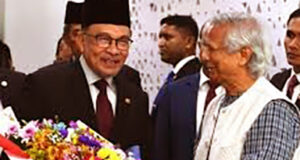 মালয়েশিয়ার প্রধানমন্ত্রীর সাথে প্রধান উপদেষ্টার একান্ত বৈঠকে