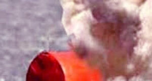 চাঁপাইনবাবগঞ্জে ককটেল বিস্ফোরণে আহত দুই ভাই-বোন