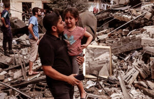 গাজায় ইসরায়েলি বর্বর হামলায় ১০২ ফিলিস্তিনি নিহত