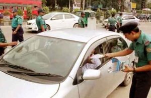 দুই দিনে রাজধানীর বিভিন্ন স্থানে অভিযান চালিয়ে কোটি টাকা জরিমানা করেছে ট্রাফিক