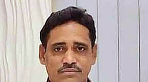 নারায়ণগঞ্জে ডিবি হারুনের ক্যাশিয়ার মোকাররম গ্রেপ্তার