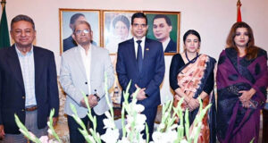 নেপাল থেকে হাইড্রোইলেক্ট্রনিক বিদ্যুৎ আনার বিষয়ে আলোচনা হয়