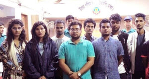 সমন্বয়ক পরিচয়ে হোটেলে চাঁ’দাবাজি করতে গিয়ে ২ নারীসহ গ্রেফতার ৯