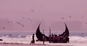 সাগরে নিম্নচাপ, ঘূর্ণিঝড়ের আশঙ্কা, উত্তাল সাগর