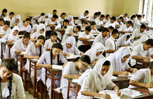 দুই মাস পিছিয়ে যাচ্ছে এসএসসি ও এইচএসসি পরীক্ষা