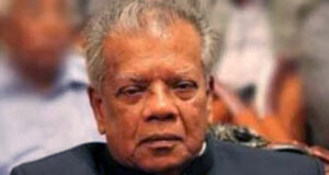 আমির হোসেন আমু ধানমন্ডি থেকে গ্রেফতার