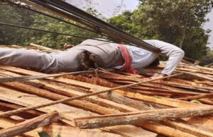 কুষ্টিয়ার দৌলতপুরে বিদ্যুৎস্পৃষ্টে এক যুবকের মৃত্যু হয়েছে