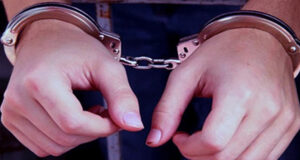 পিরোজপুরে যুবলীগ নেতা লাভলু তালুকদার দেশীয় অস্ত্রসহ গ্রেপ্তার