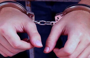 পিরোজপুরে যুবলীগ নেতা লাভলু তালুকদার দেশীয় অস্ত্রসহ গ্রেপ্তার