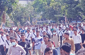 সায়েন্সল্যাবে ঢাকা কলেজ ও সিটি কলেজ শিক্ষার্থীদের সংঘর্ষ, আহত অন্তত ৪