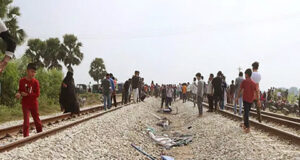 কুমিল্লায় ট্রেনের ধাক্কায় প্রাণ গেল ৬ অটোরিকশা যাত্রীর