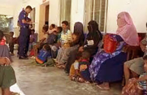 বাংলাদেশে ঢুকেছে ৮৪ রোহিঙ্গা আলীকদম সীমান্ত দিয়ে