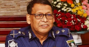 ছাত্রদের সহযোগিতা চাইলেন যে কারণে আইজিপি