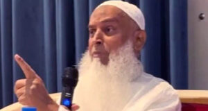 দীর্ঘ ১৩ বছর পর আজ দেশে ফিরছেন কায়কোবাদ