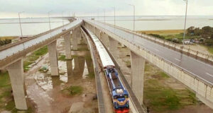 পদ্মা সেতু হয়ে খুলনা-ঢাকা রুটে দ্রুতগামী জাহানাবাদ এক্সপ্রেস ট্রেন চলাচল শুরু