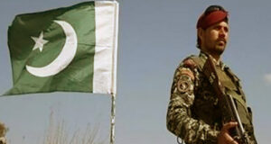 পাকিস্তানে সন্ত্রাসী হামলায় ১৬ সেনা নিহত