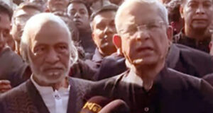 শহীদ বুদ্ধিজীবী স্মৃতিসৌধে বিএনপির শ্রদ্ধা