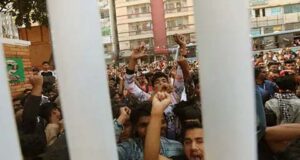 বিপিএলের প্রথম দিনে টিকেট নিয়ে তোলপাড়, আটকে গেল মিরাজের গাড়ি