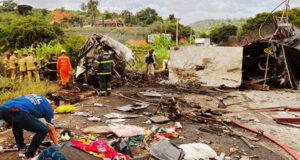 ব্রাজিলে বাস-ট্রাক সংঘর্ষে নিহত ৩৮ আহত ১৩ জন