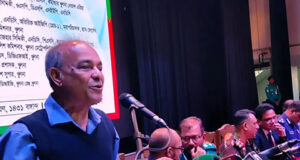 সাদা পোশাকে কাউকে গ্রেপ্তার করা যাবে না: স্বরাষ্ট্র উপদেষ্টা