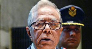 কিশোরগঞ্জে সাবেক রাষ্ট্রপতি আবদুল হামিদসহ ১২৪ জনের বিরুদ্ধে মামলা