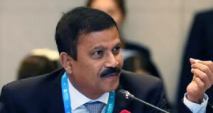 হত্যার বিচার না করতে পারলে আমাদের বাঁচার অধিকার নেই: আসিফ নজরুল