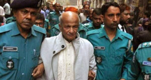 কারাগারে সাবেক শিল্প প্রতিমন্ত্রী কামাল মজুমদার অসুস্থ হয়ে ঢামেকে ভর্তি