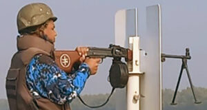 নাফ নদীতে কোস্ট গার্ডের সাথে গোলাগুলিতে এক মাদককারবারী নিহত আটক আরও ১৬ জন