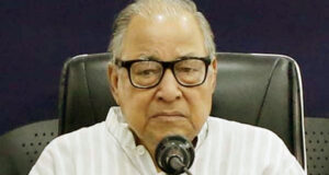 নির্বাচনের মাধ্যমে জনগণের হাতে ক্ষমতা ফিরিয়ে দেয়া জরুরি