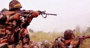 চাঁপাইনবাবগঞ্জ সীমান্তে বিএসএফের গুলিতে বাংলাদেশি যুবক আহত