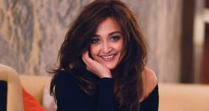 অনুষ্ঠান মঞ্চেই অসুস্থ হয়ে হাসপাতালে ভর্তি মোনালি ঠাকুর